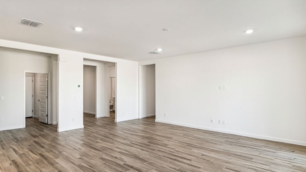 Representative unfurnished interior of a home built from the Cobalt by D.R. Horton in The Ridge at Stone Butte, Phoenix (Image 26).