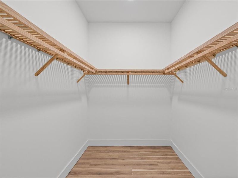 Spacious, unfurnished interior of a new home in , Clearwater (Image 25).
