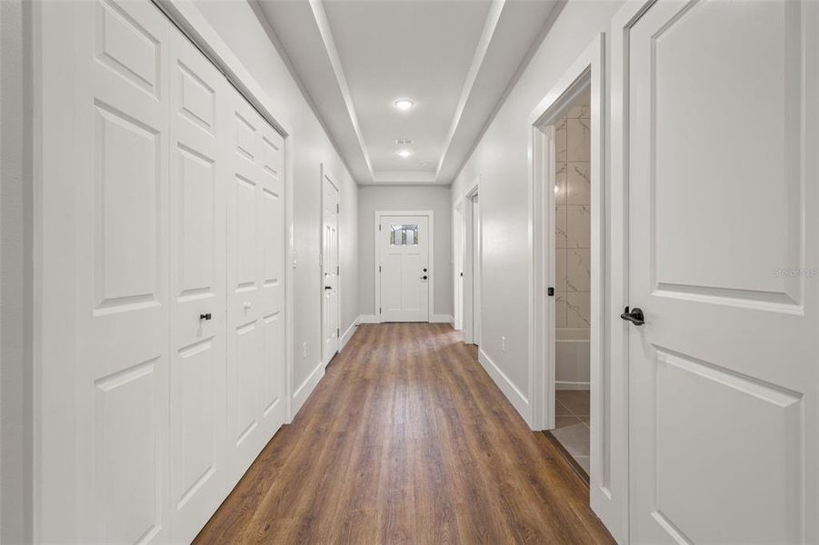 Spacious, unfurnished interior of a new home in , Holiday (Image 25).