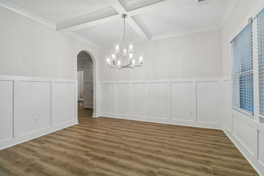 Representative unfurnished interior of a home built from the Carol II by Great Southern Homes in The Cove, Sumter (Image 31).