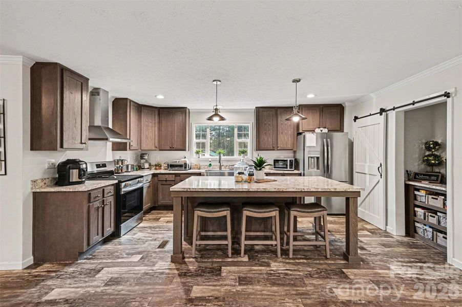Furnished interior view inside a new home in , Lincolnton (Image 8).