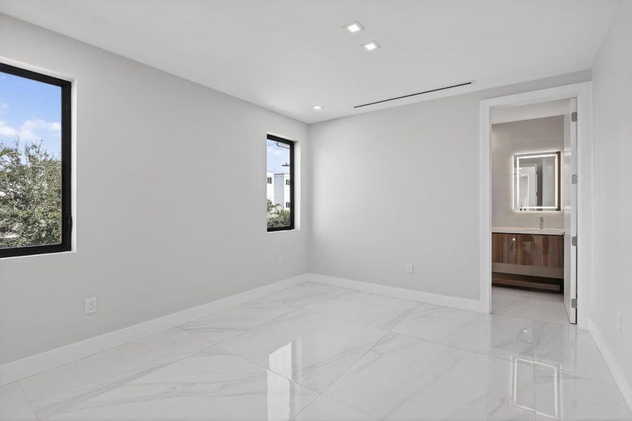 53-web-or-mls-_A7A0246