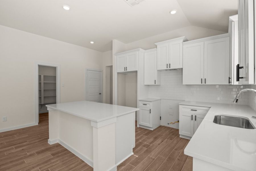 Furnished interior view inside a new home in Ashland, Houston (Image 8).