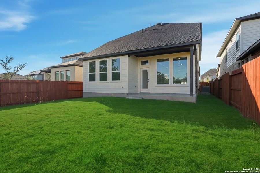 Exterior details and patio area of a home in Stillwater Ranch, San Antonio (Image 4). Exterior details and patio area of a home in Stillwater Ranch, San Antonio (Image 4).