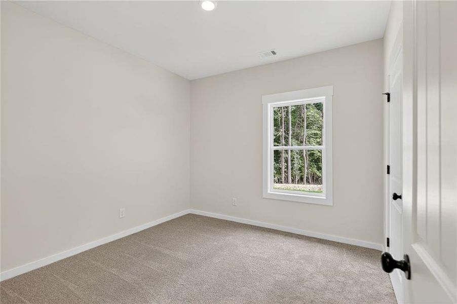 Spacious, unfurnished interior of a new home in , Cedartown (Image 26).