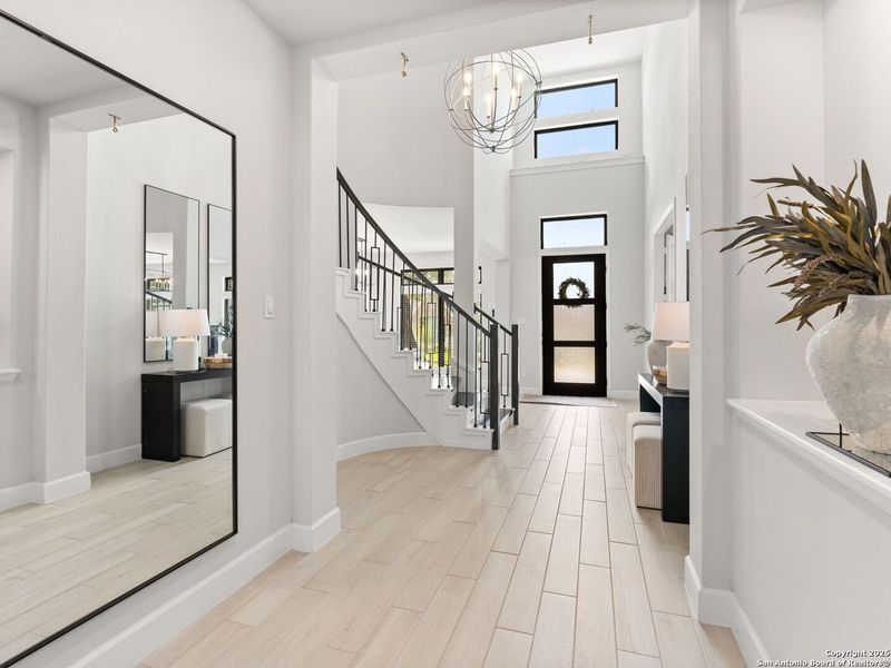 Image 44 of a home in Balcones Creek 70'. Image 44 of a home in Balcones Creek 70'.