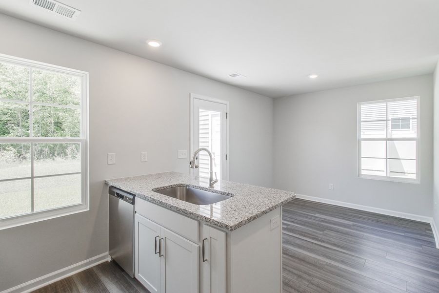 Furnished interior view inside a new home in Haynes Park, Columbia (Image 10).