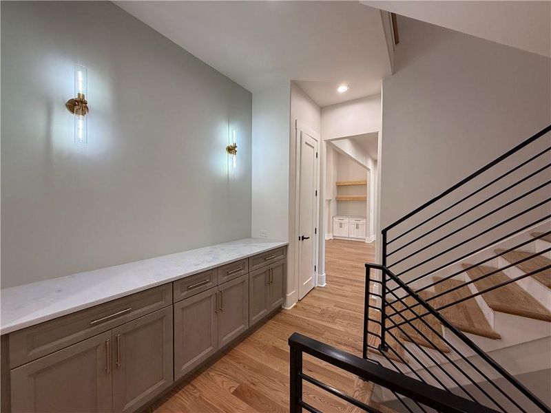 Spacious, unfurnished interior of a new home in , Marietta (Image 24).