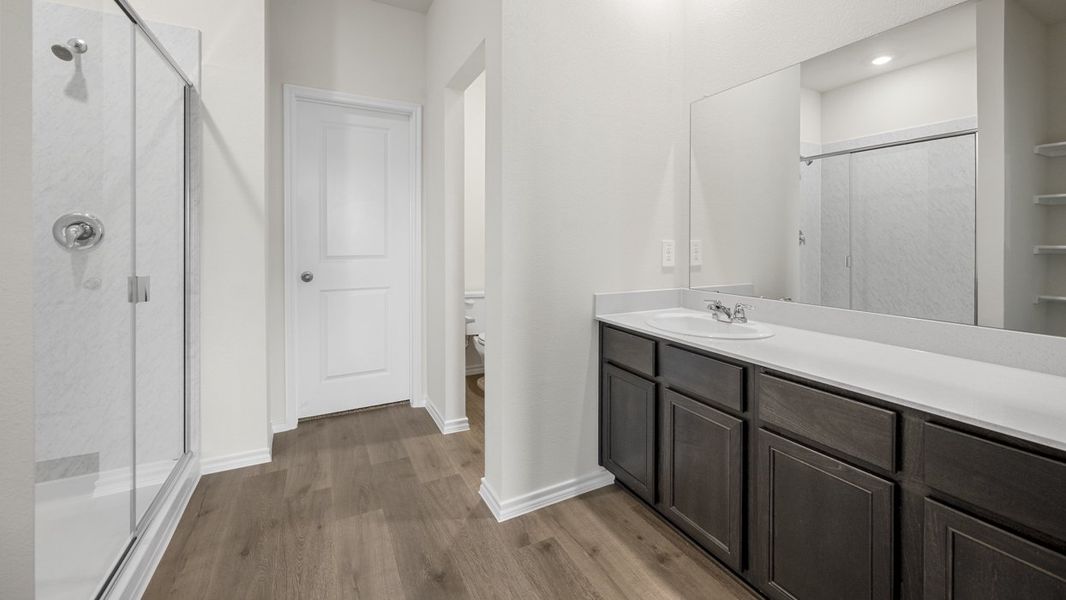 Representative furnished interior of a home built from the Midland by D.R. Horton in Cottonwood, Dorchester (Image 6).