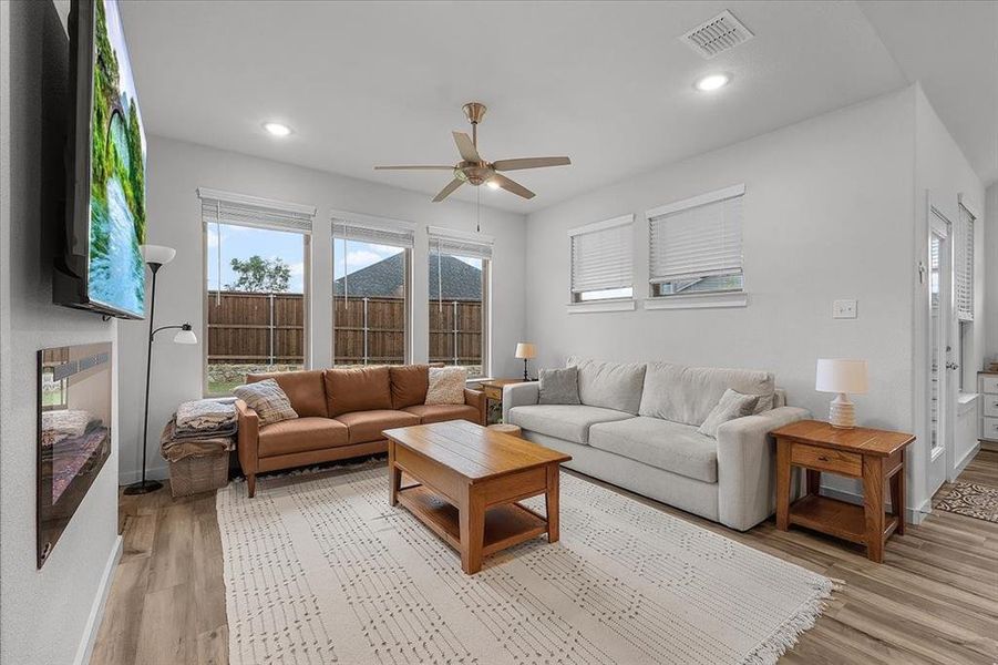 Furnished interior view inside a new home in , Fort Worth (Image 19).
