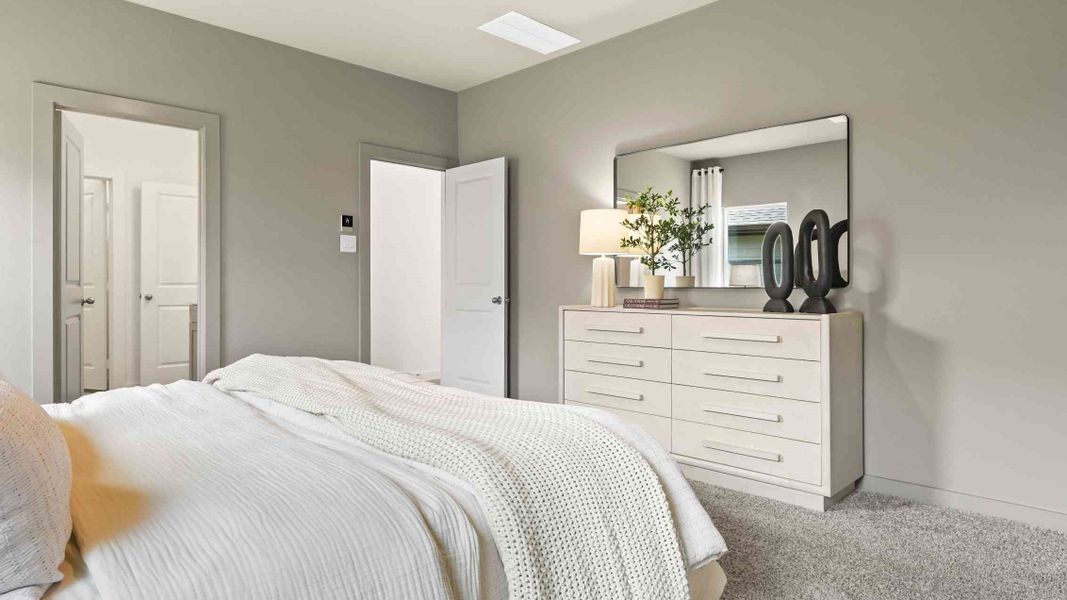 Representative furnished interior of a home built from the Rachael - X30R by D.R. Horton in Holly Ridge, Rosenberg (Image 29). Representative furnished interior of a home built from the Rachael - X30R by D.R. Horton in Holly Ridge, Rosenberg (Image 29).