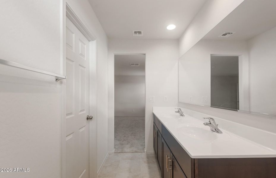 14 - Owner Bathroom 14 - Owner Bathroom