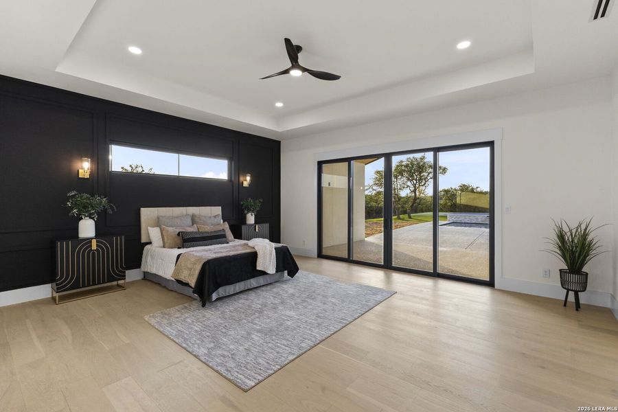 Furnished interior view inside a new home in , Boerne (Image 9).