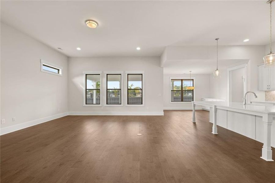 Spacious, unfurnished interior of a new home in Soleil Summit Chase, Snellville (Image 53).