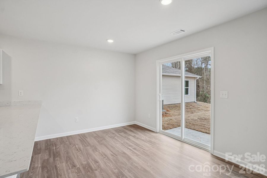 Spacious, unfurnished interior of a new home in Frey Creek, Spartanburg (Image 16).
