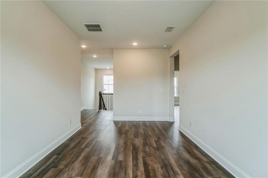 Spacious, unfurnished interior of a new home in Maddox Landing, Hoschton (Image 10).