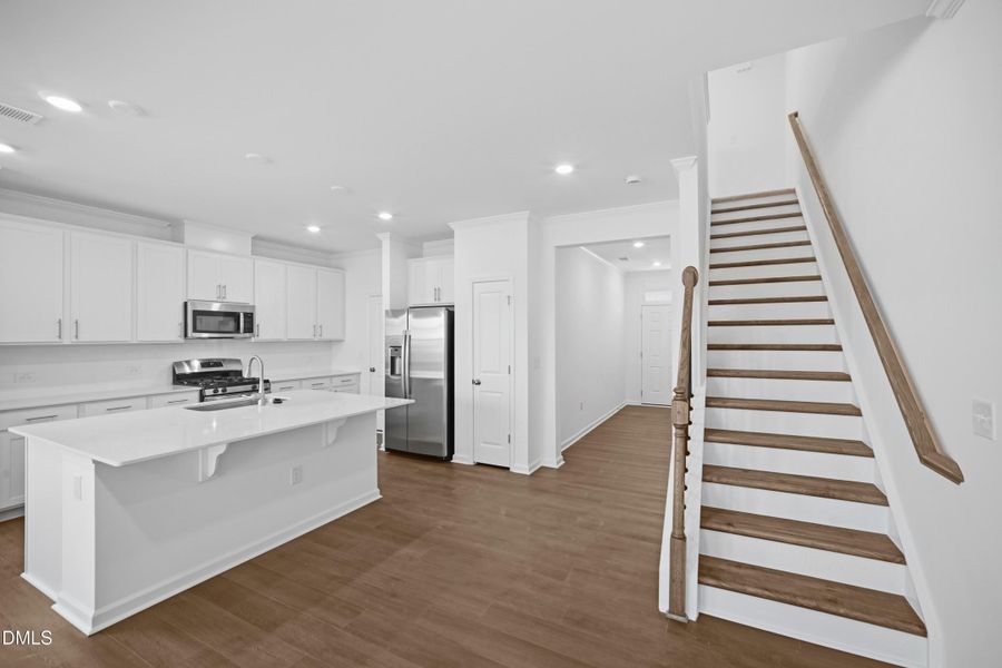 SUN_Everlee_Pic_CarsonII_QMI_230_Kitchen SUN_Everlee_Pic_CarsonII_QMI_230_Kitchen