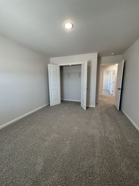 Representative unfurnished interior of a home built from the Henderson by Veranda Homes in The Falls, Blythewood (Image 27). Representative unfurnished interior of a home built from the Henderson by Veranda Homes in The Falls, Blythewood (Image 27).