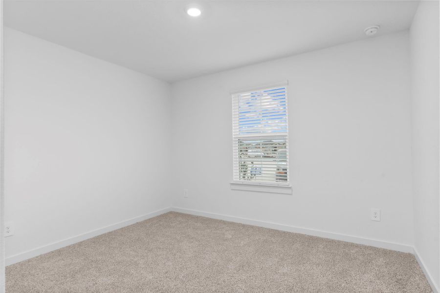Spacious, unfurnished interior of a new home in Tamarron, Fulshear (Image 20). Spacious, unfurnished interior of a new home in Tamarron, Fulshear (Image 20).