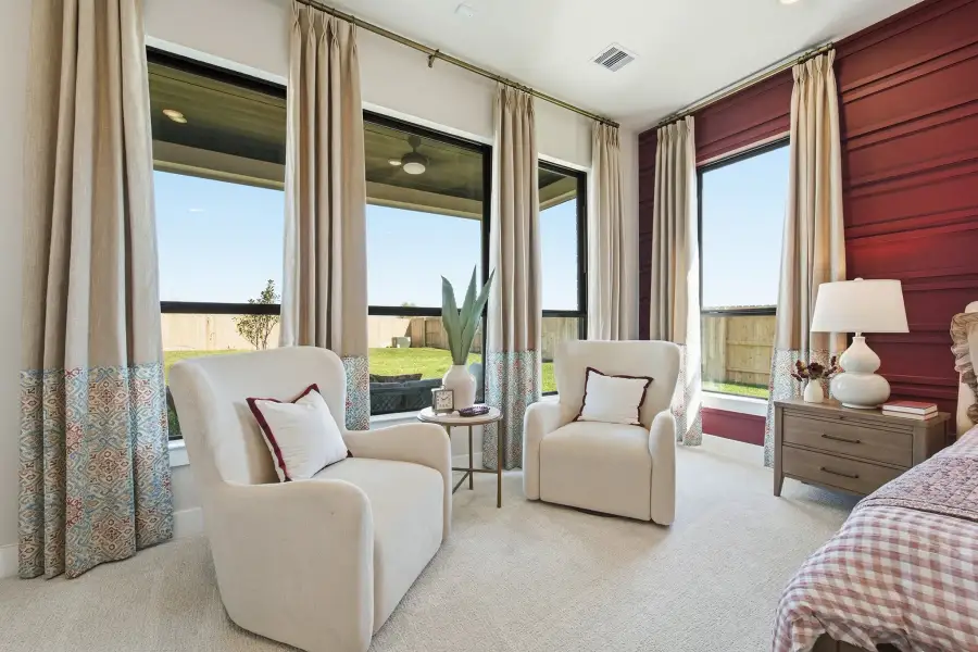Representative furnished interior of a home built from the Laguna III by CastleRock Communities in Lakesong, Grand Prairie (Image 42).