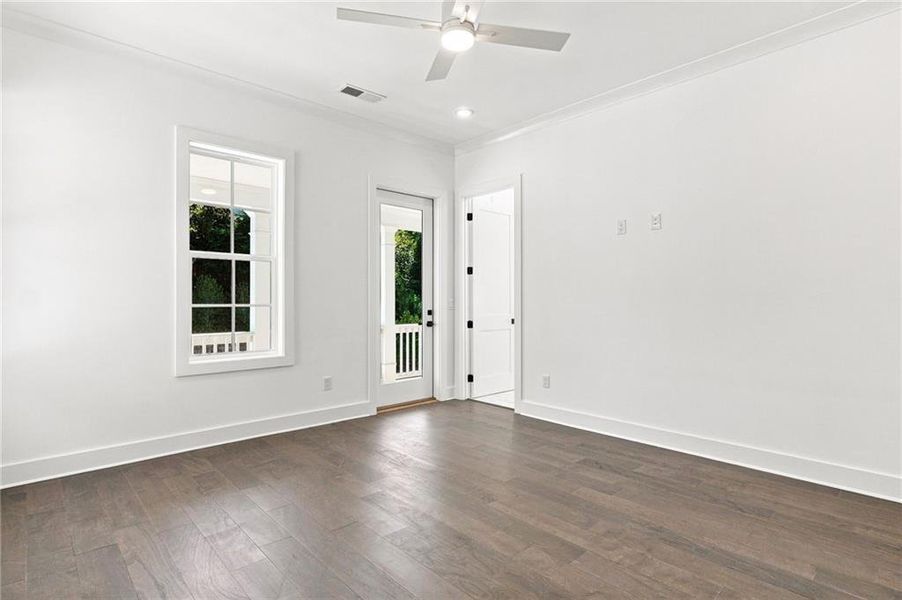 Spacious, unfurnished interior of a new home in Parkside Roswell, Roswell (Image 34).