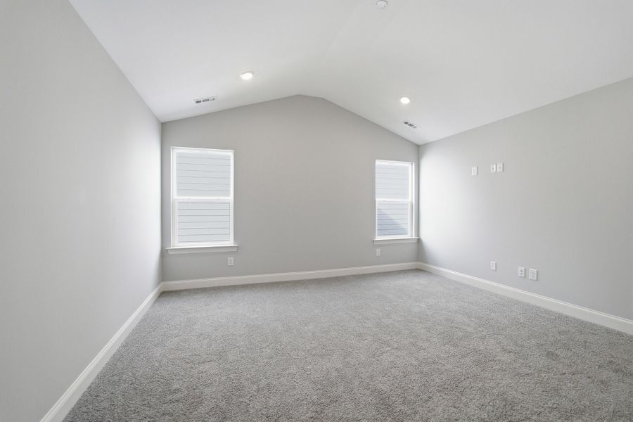 Spacious, unfurnished interior of a new home in McCain's Station, Gallatin (Image 44). Spacious, unfurnished interior of a new home in McCain's Station, Gallatin (Image 44).
