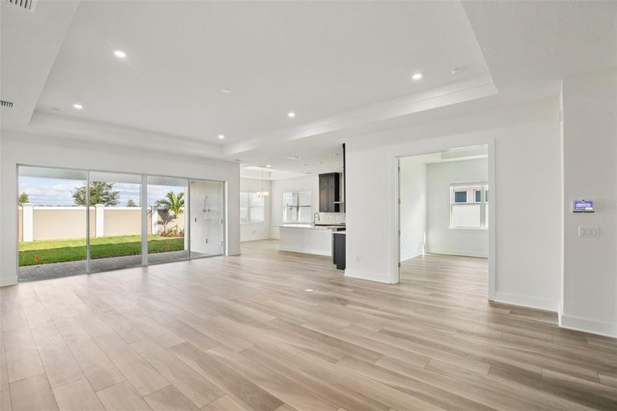 Spacious, unfurnished interior of a new home in Eagles Cove at Mirada, San Antonio (Image 37).