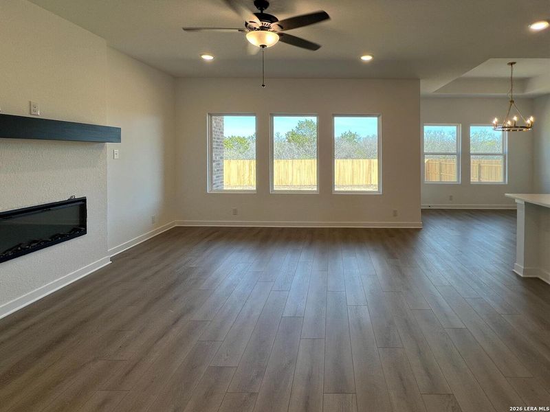 Spacious, unfurnished interior of a new home in Nopal Valley, San Antonio (Image 24). Spacious, unfurnished interior of a new home in Nopal Valley, San Antonio (Image 24).