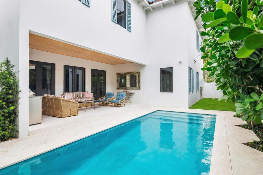 pool area
