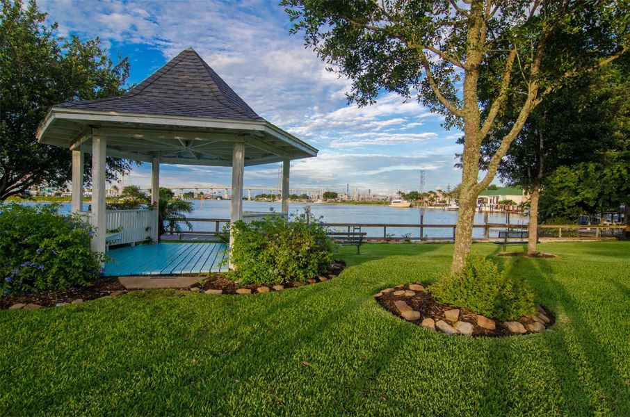 One of many community parks and popular fishing dock One of many community parks and popular fishing dock
