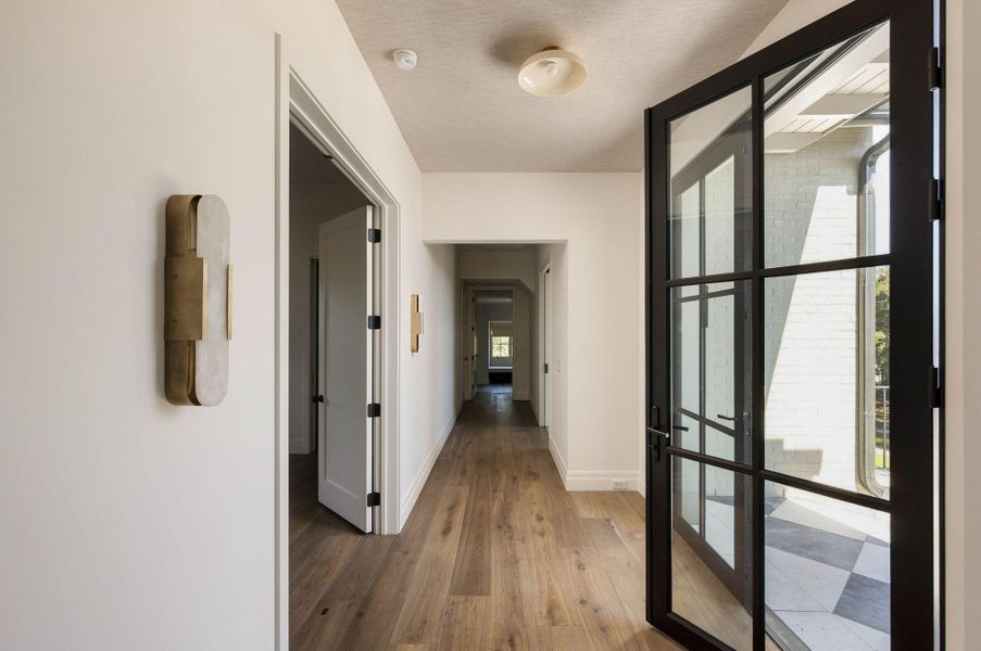 Spacious, unfurnished interior of a new home in , Charleston (Image 113). Spacious, unfurnished interior of a new home in , Charleston (Image 113).