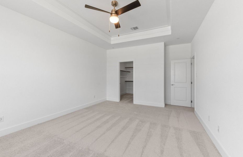 Spacious, unfurnished interior of a new home in Northpoint at Old Settlers, Round Rock (Image 31).