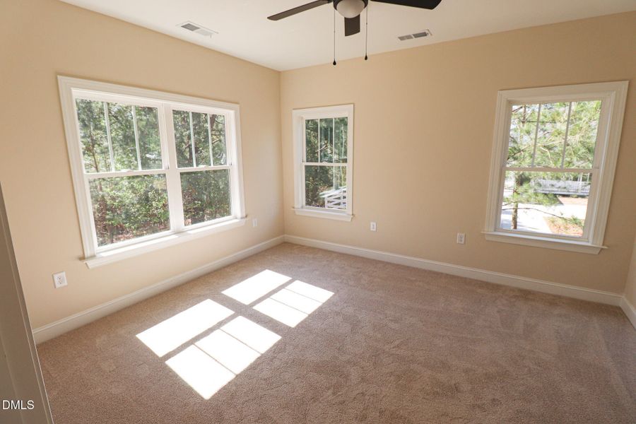 225 interior 27