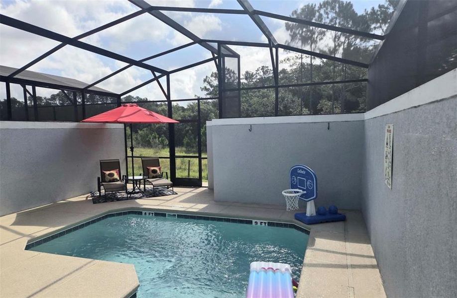Furnished interior view inside a new home in , Kissimmee (Image 21).
