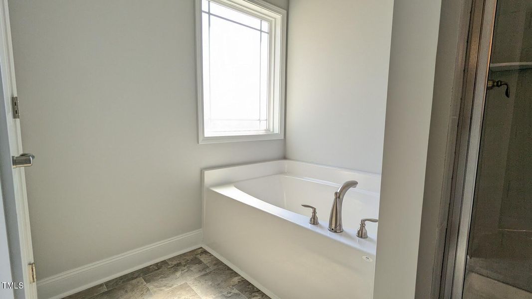 tub and linen closet-lot 30