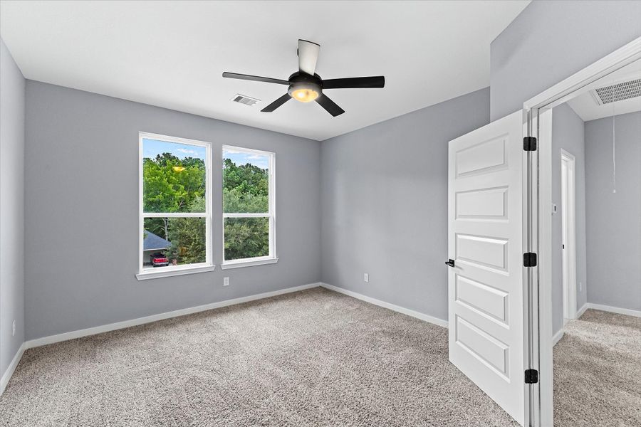Spacious, unfurnished interior of a new home in , Montgomery (Image 17).