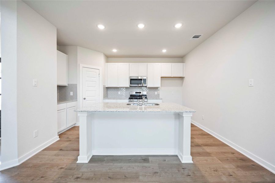 Image 3 of a home in Meadow Park.