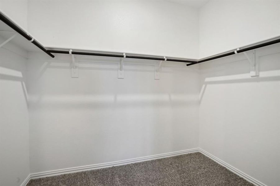 Photo is not of the actual home, but is an inspirational photo of builder’s model home and may depict options, furnishings, and/or decorator features that are not included.