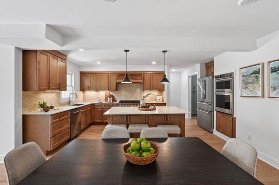 Furnished interior view inside a new home in , Roswell (Image 35).
