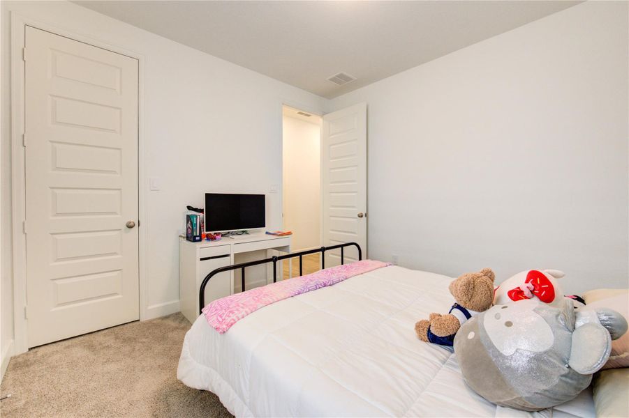 Furnished interior view inside a new home in Cross Creek West, Fulshear (Image 5).