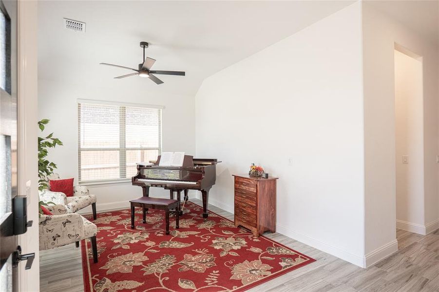 Image 20 of a home in The Oasis at North Grove 60-70. Image 20 of a home in The Oasis at North Grove 60-70.