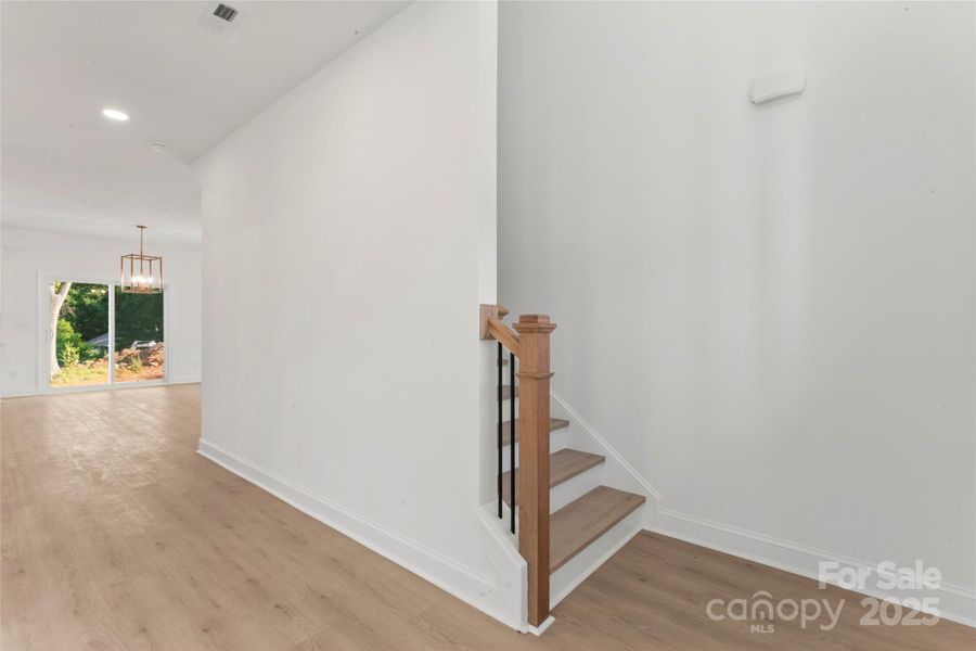 Spacious, unfurnished interior of a new home in , Harrisburg (Image 30).