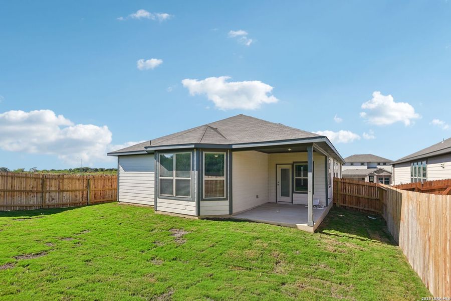 Exterior details and patio area of a home in Royal Crest, San Antonio (Image 26).