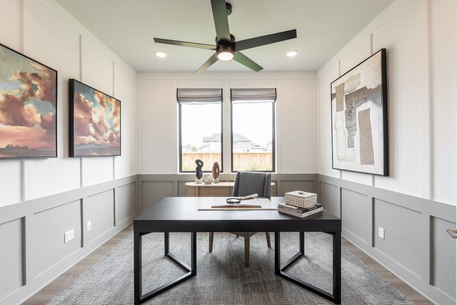 Image 34 representing the Goldeneye by Tri Pointe Homes in Tompkins Reserve, Katy, TX.