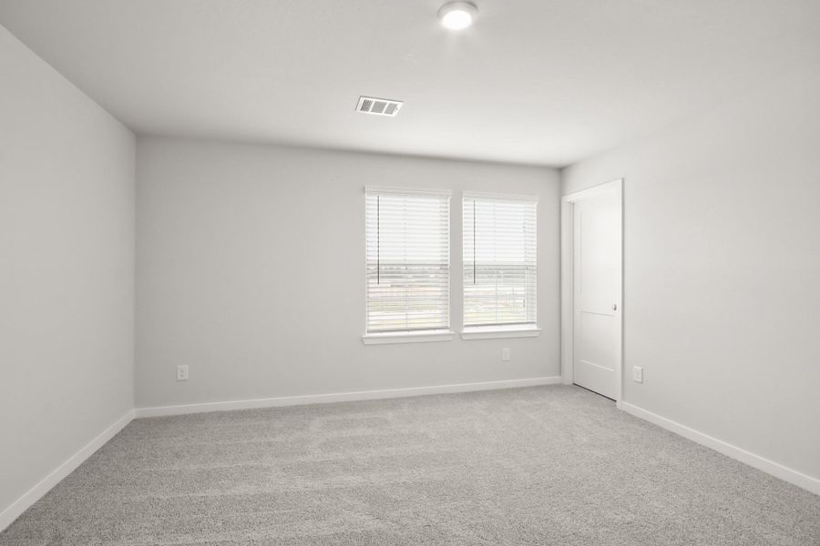 Spacious, unfurnished interior of a new home in Maple Woods, Hockley (Image 19).