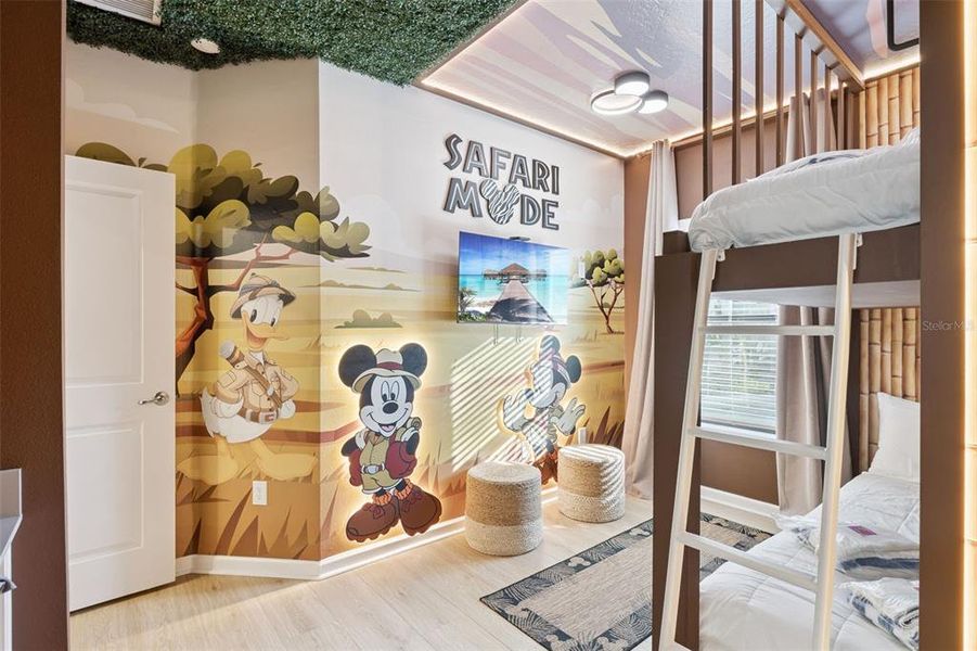 Image 36 of a home in Paradiso Grande.