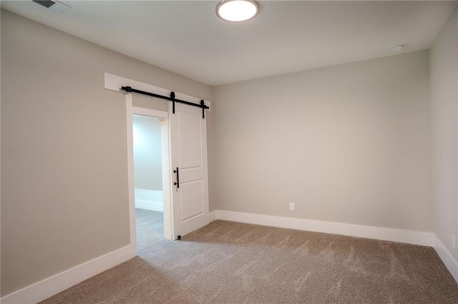 Spacious, unfurnished interior of a new home in , Covington (Image 41).