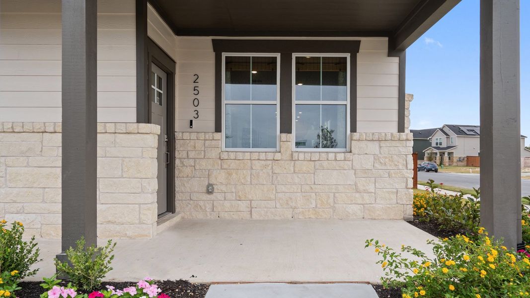 Exterior details and patio area of a home in Avery Centre, Round Rock (Image 3).