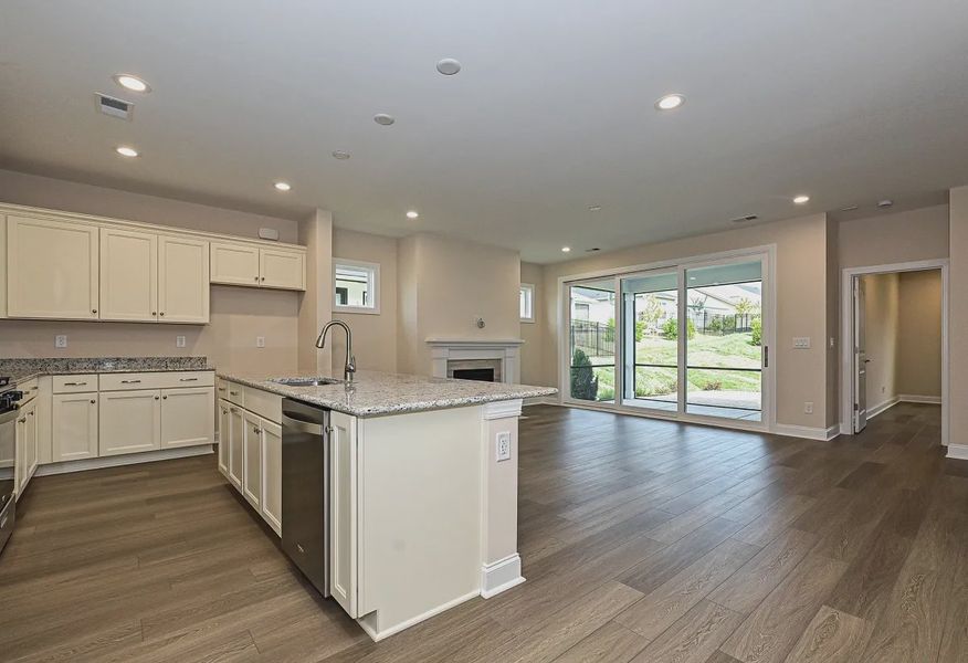 Kitchen - 3 of 27 Kitchen - 3 of 27