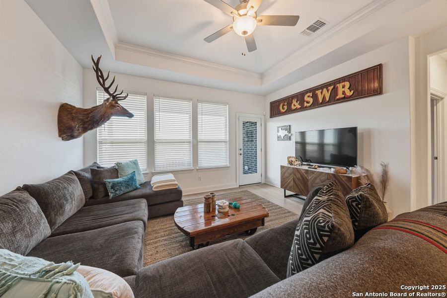 Furnished interior view inside a new home in La Cima, San Marcos (Image 11). Furnished interior view inside a new home in La Cima, San Marcos (Image 11).